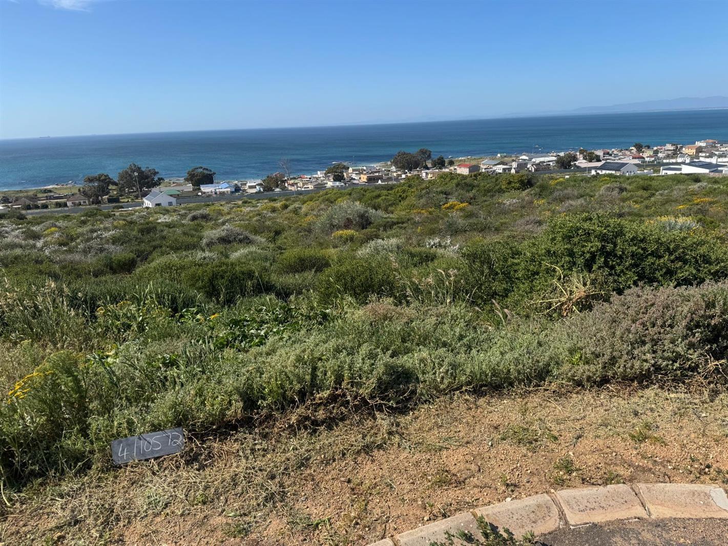 348 m² Land available in St Helena Views