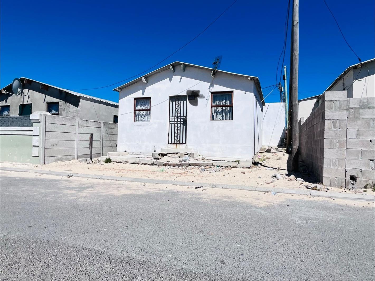 2 Bedroom House in Khayelitsha
