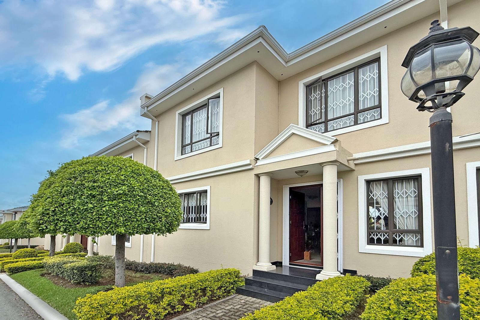 3 Bedroom Townhouse in Carlswald Estate