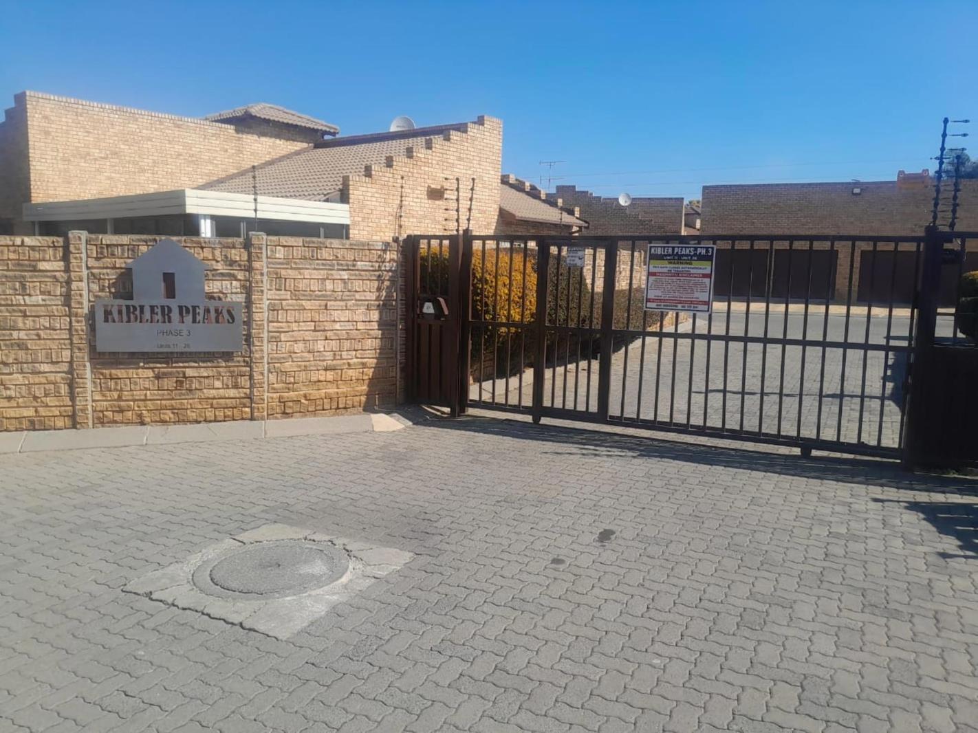 3 Bedroom Townhouse in Kibler Park