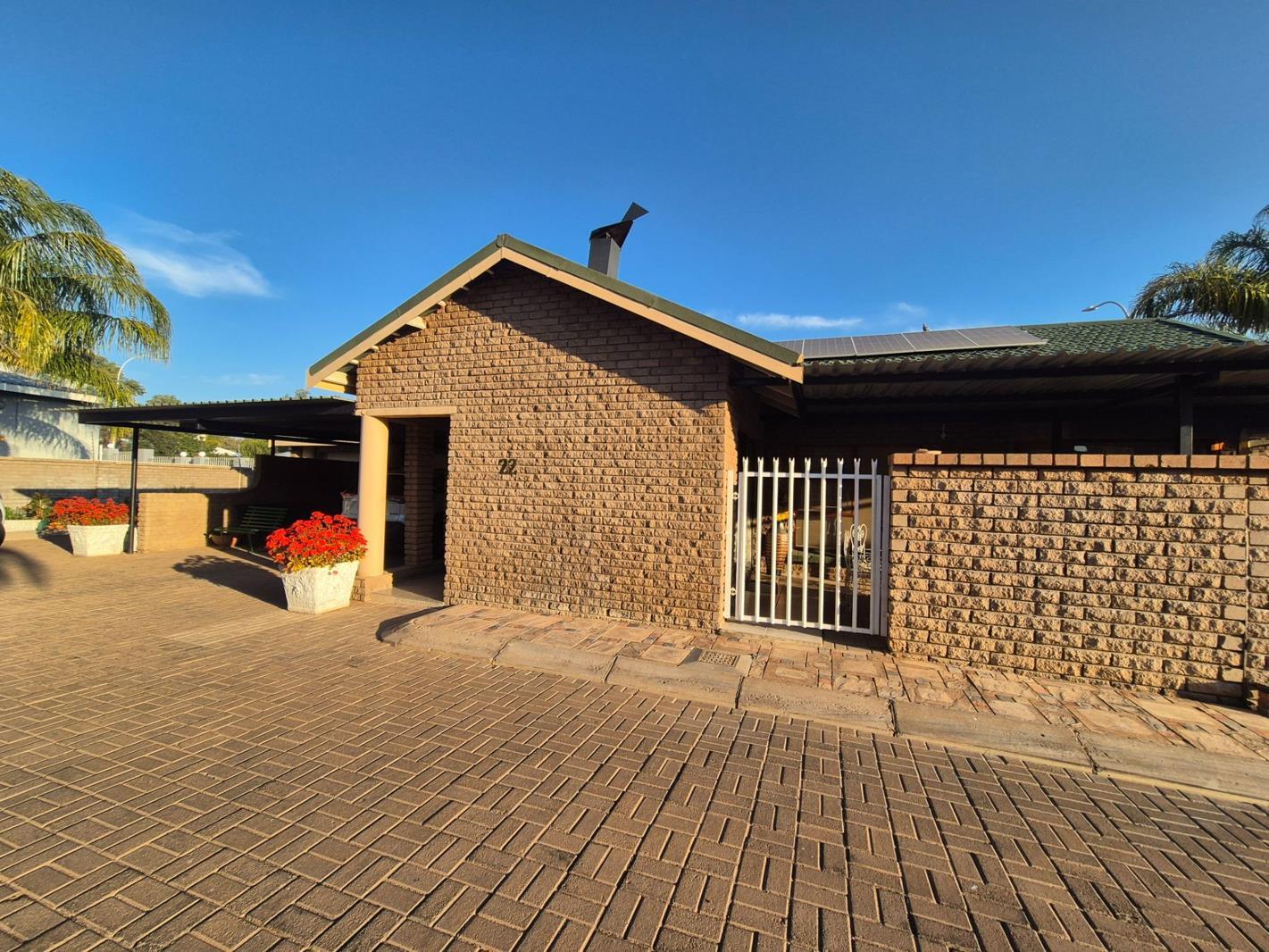 3 Bedroom House in Keidebees
