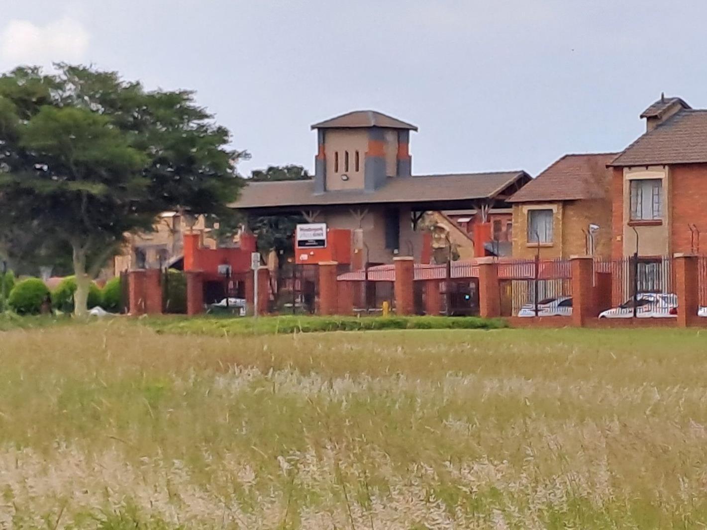 Studio Apartment in Karenpark