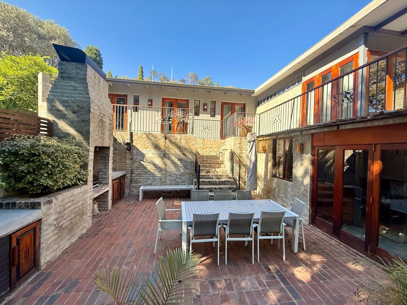 4 Bedroom House in Rietondale