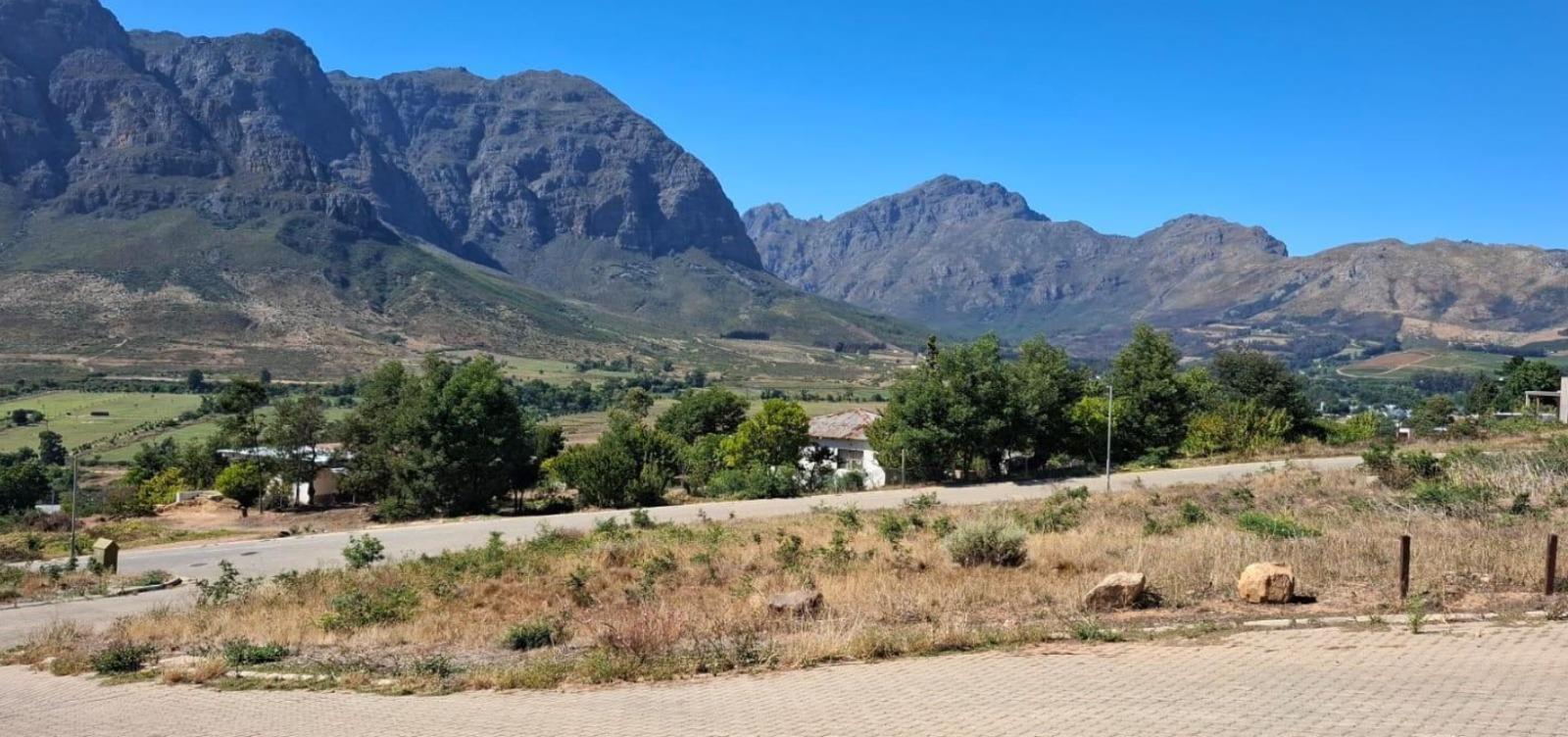 617 m² Land available in Pniel