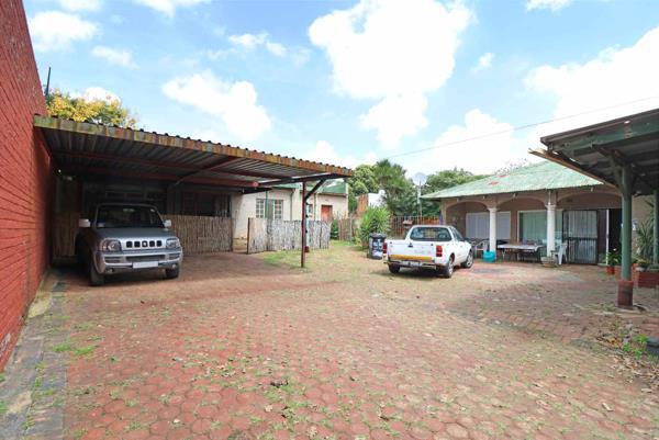 2 Bedroom Garden Cottage in Wentworth Park