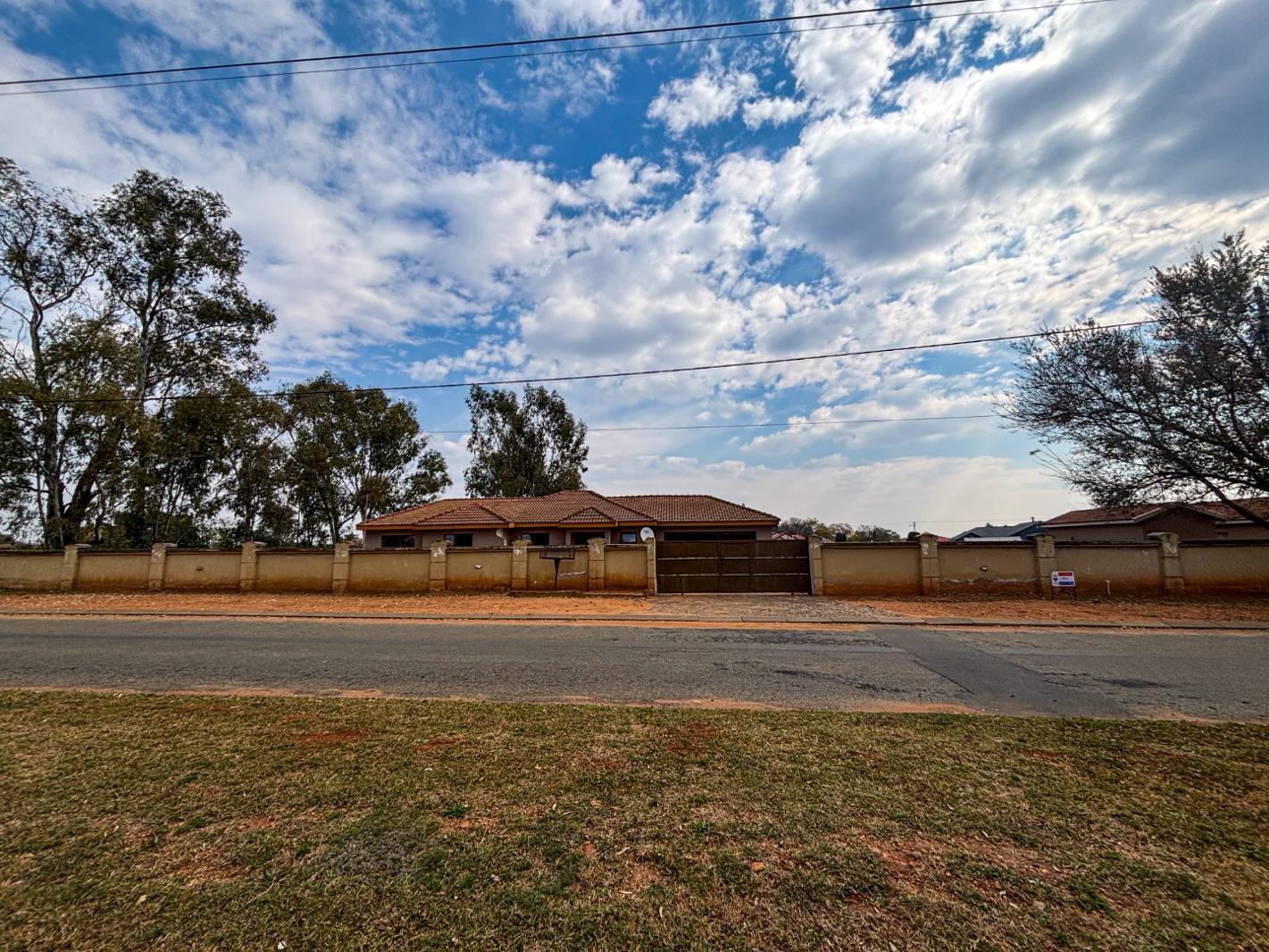 3 Bedroom House in Meyerton South