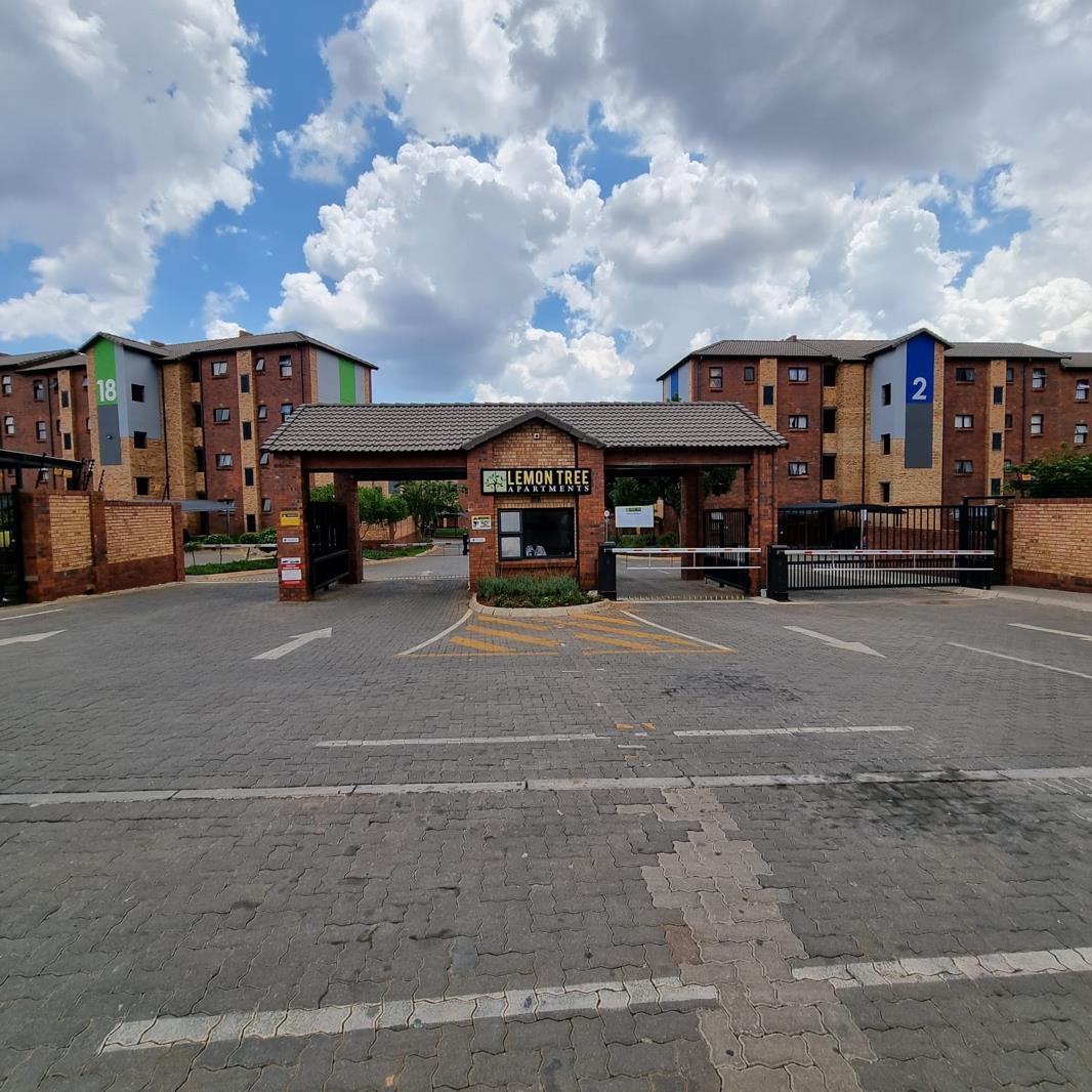 2 Bedroom Apartment in La Montagne
