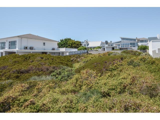 770 m² Land available in Yzerfontein