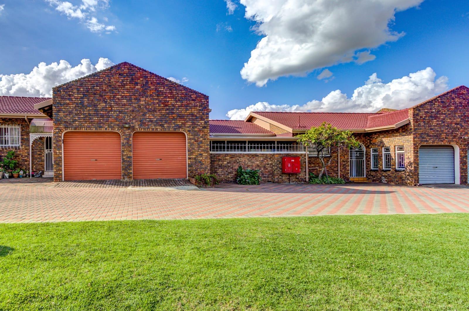 3 Bedroom Townhouse in Birchleigh
