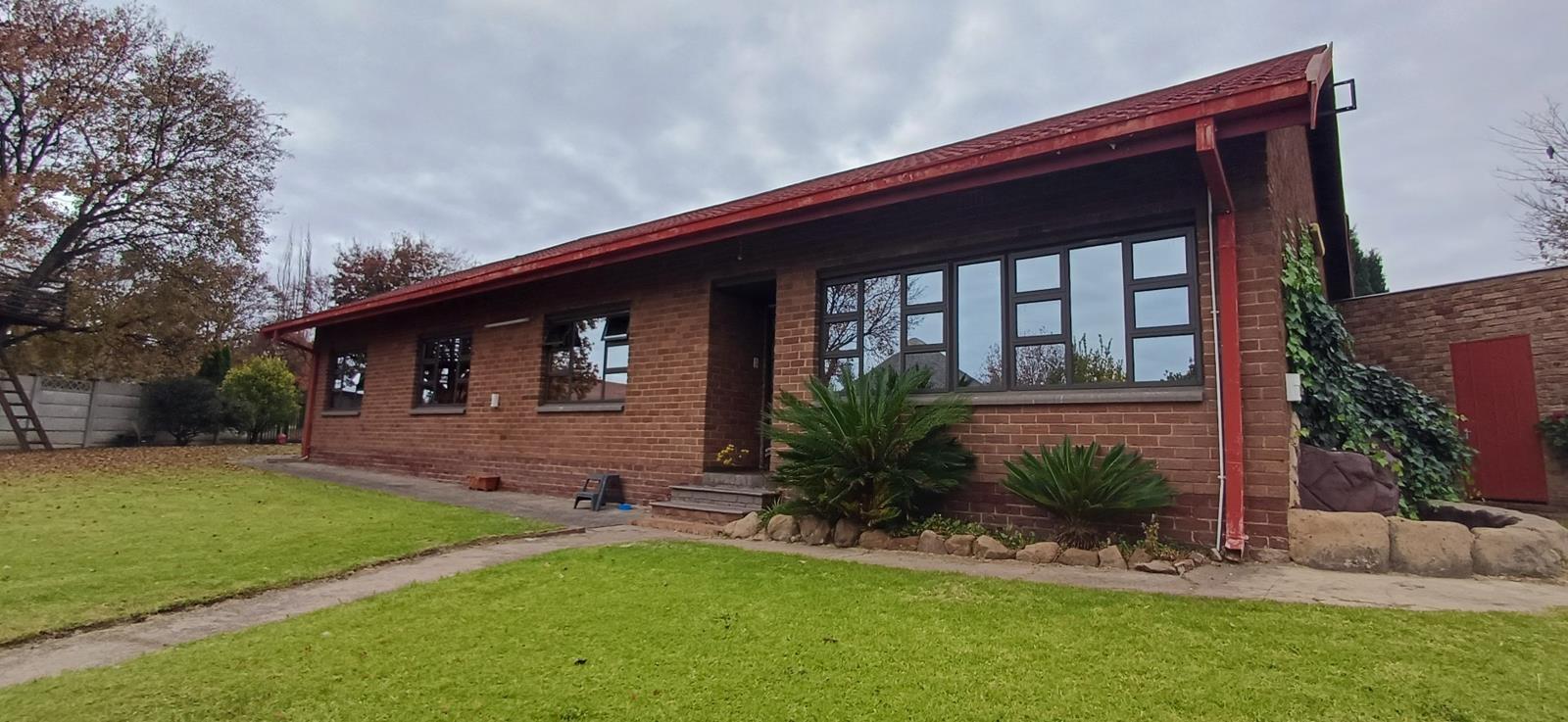 5 Bedroom House in Kriel