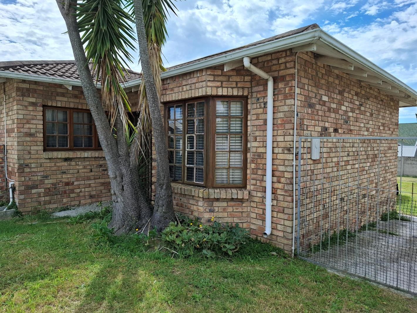 3 Bedroom House in Overbaakens