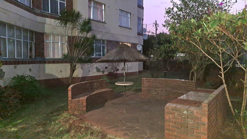 1 Bedroom Apartment in Congella