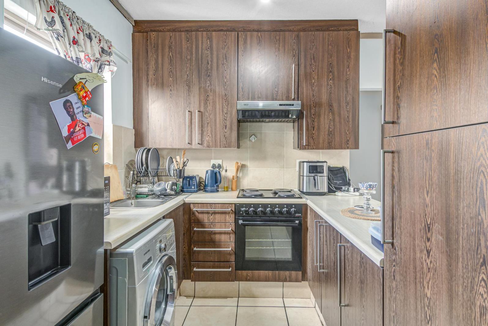 1 Bedroom Apartment in Lonehill