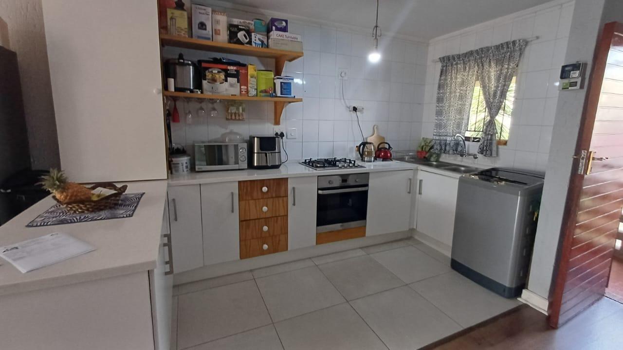 2 Bedroom Apartment in Newmarket Park