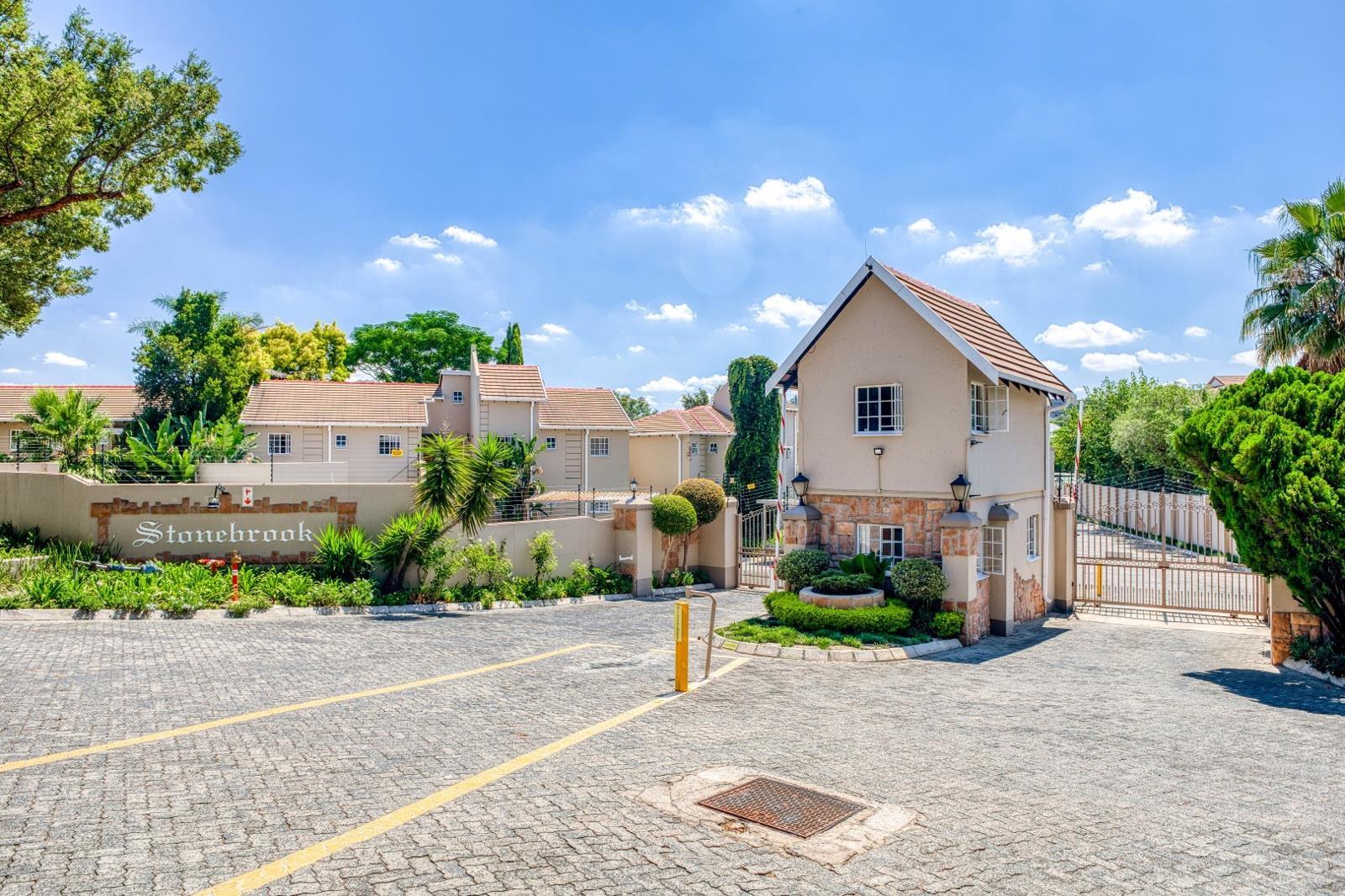 1 Bedroom Apartment in Paulshof