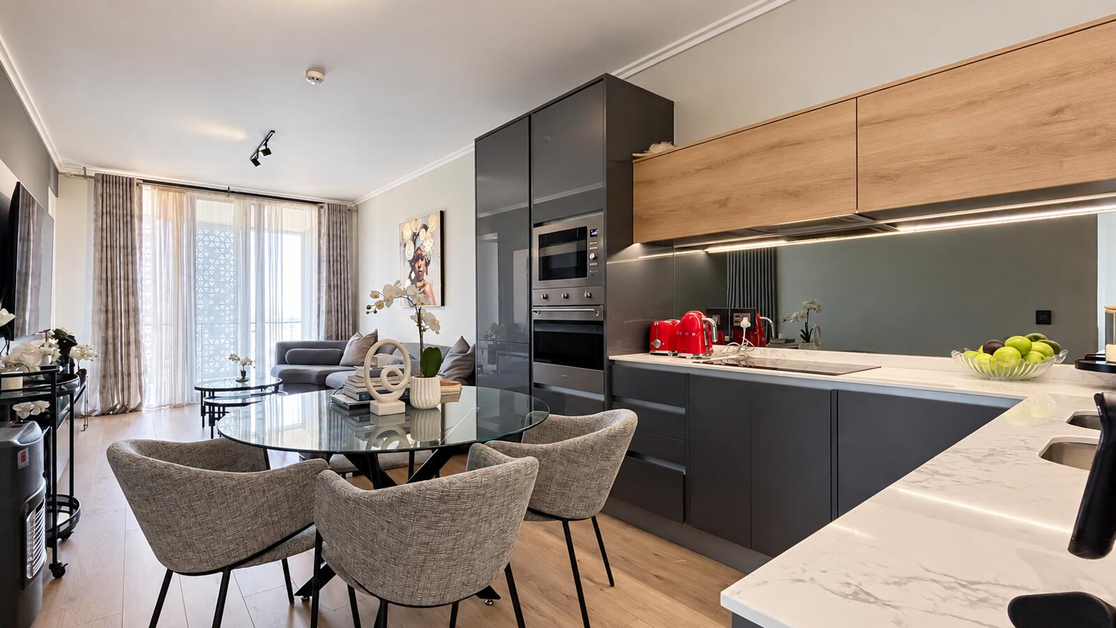 2 Bedroom Apartment in Waterfall