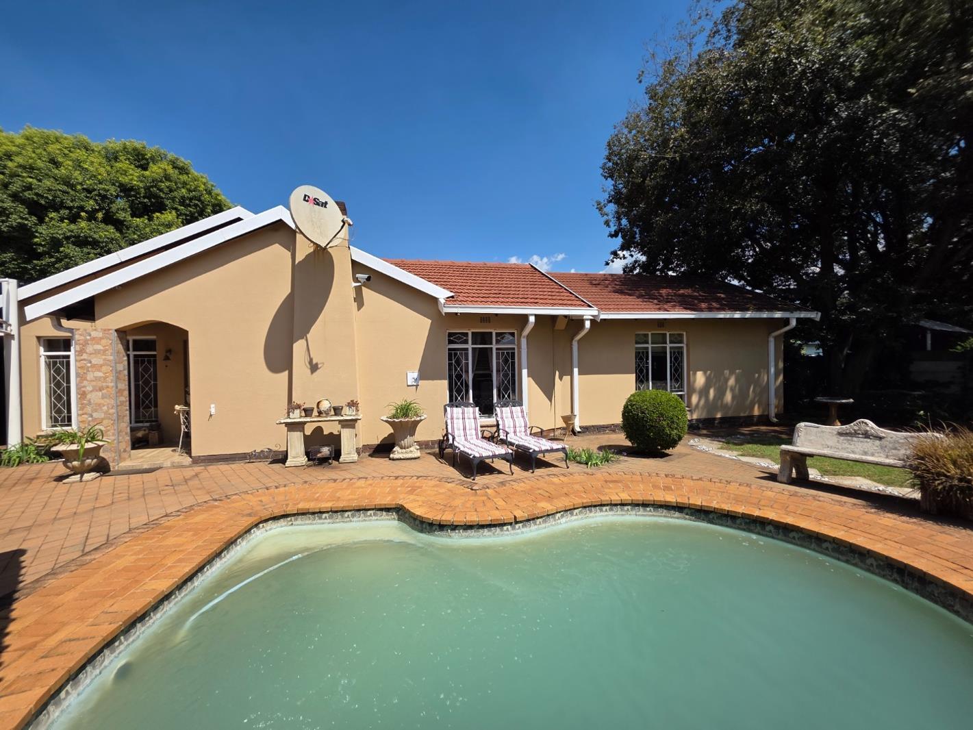 4 Bedroom House in Parkrand