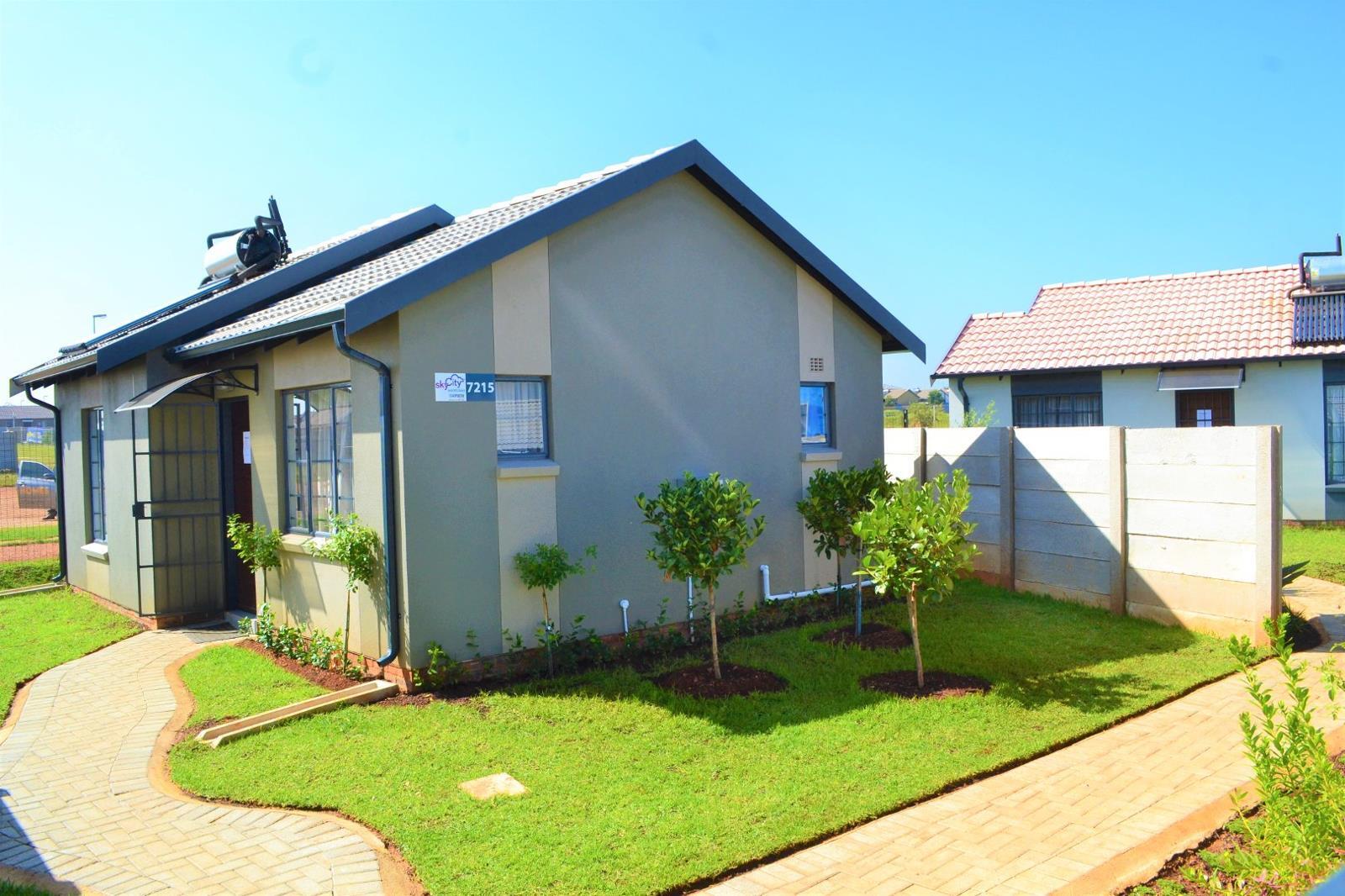 2 Bedroom House in Alberton