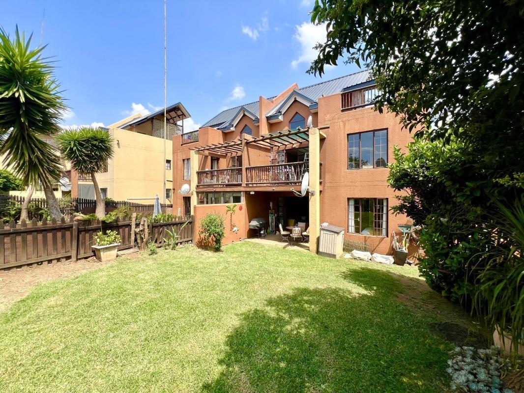 2 Bedroom Townhouse in Eden Glen