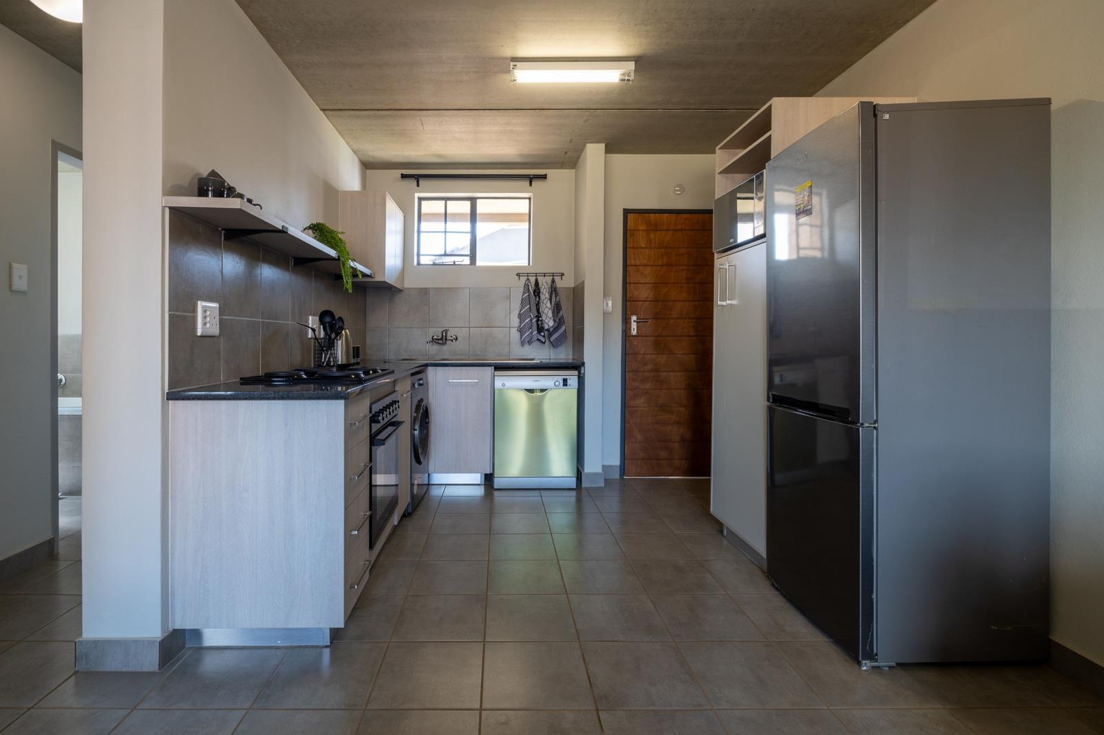 2 Bedroom Apartment in Alrode South