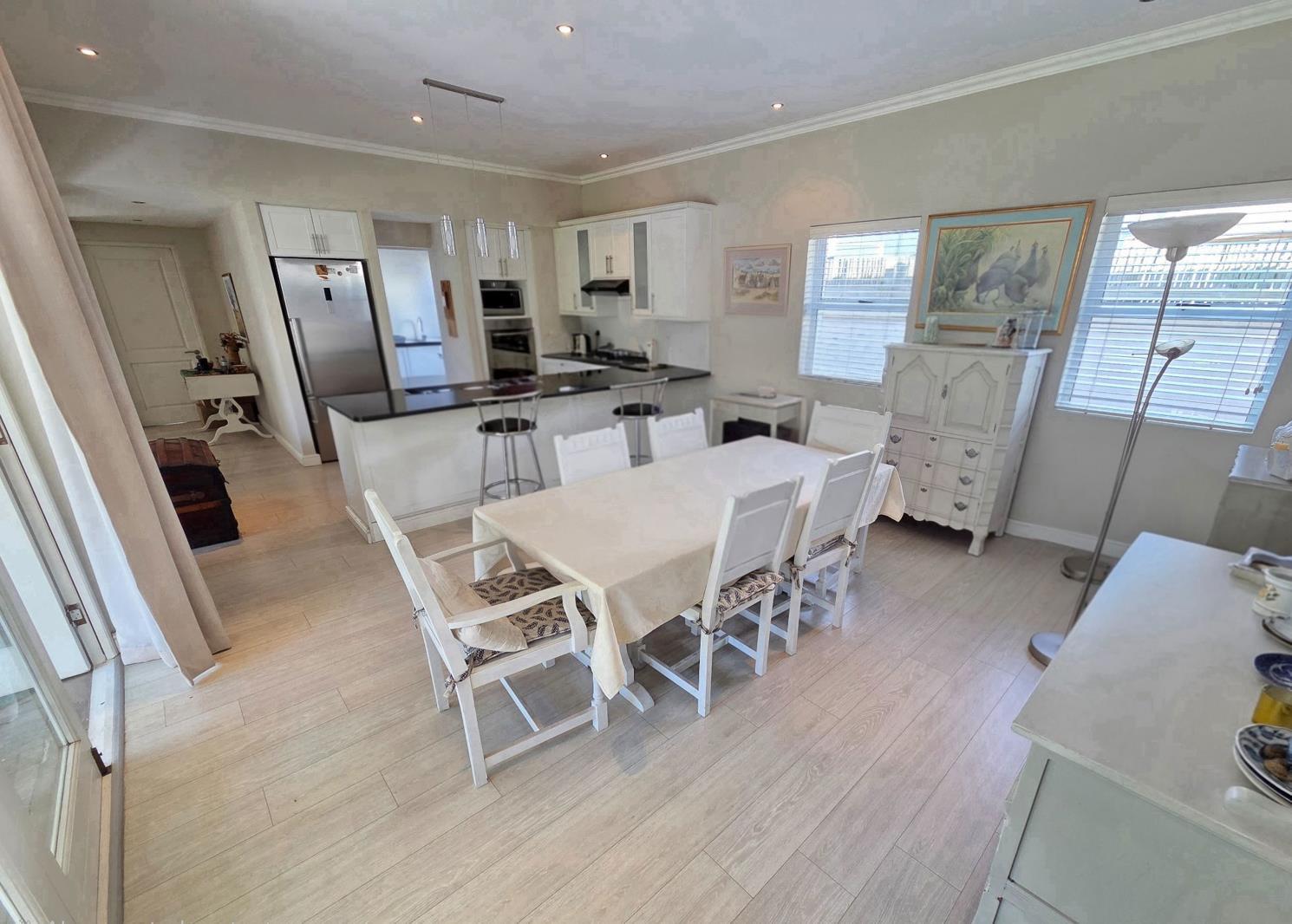 3 Bedroom House in Fernkloof Estate