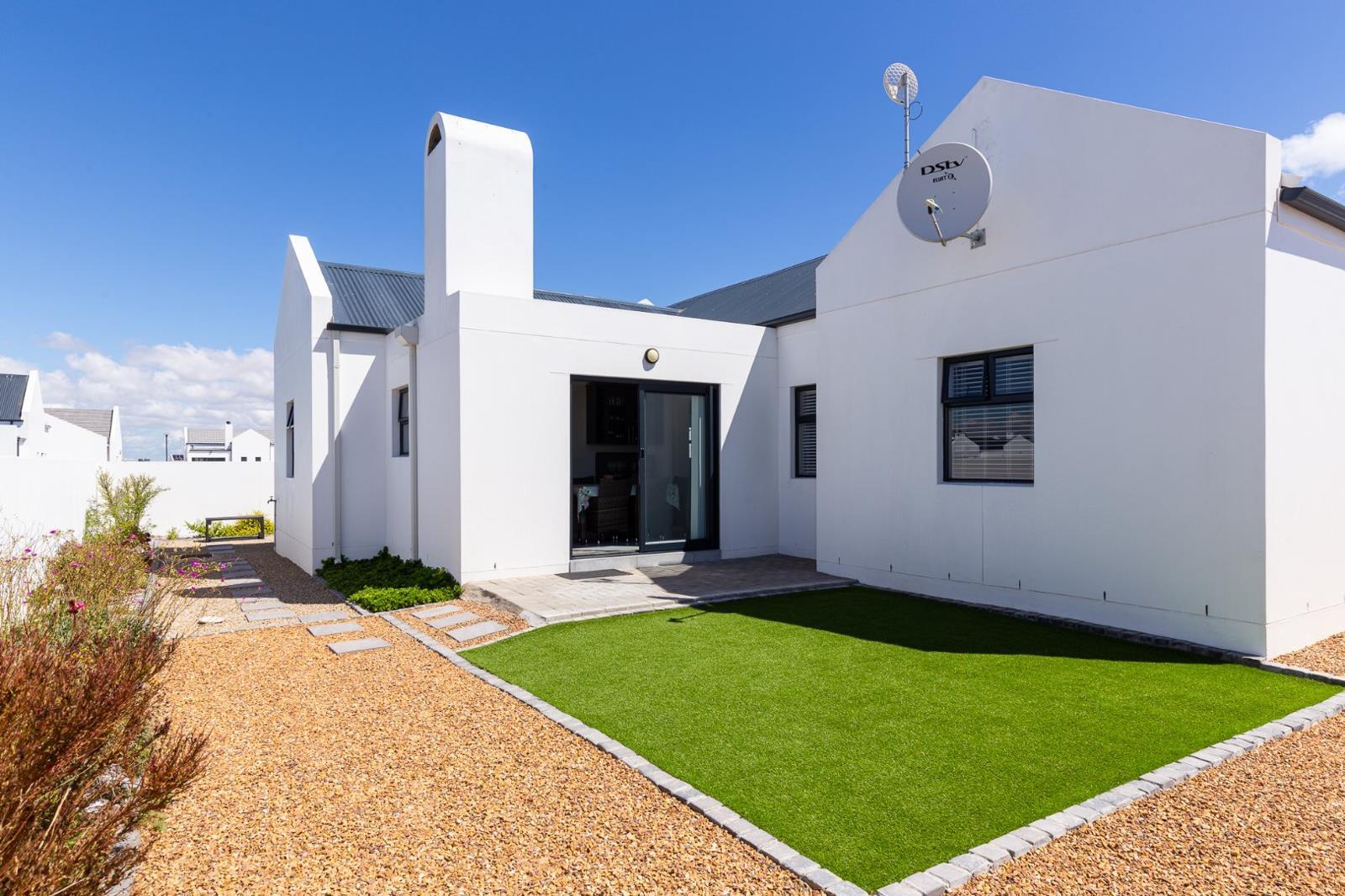 3 Bedroom House in Laaiplek