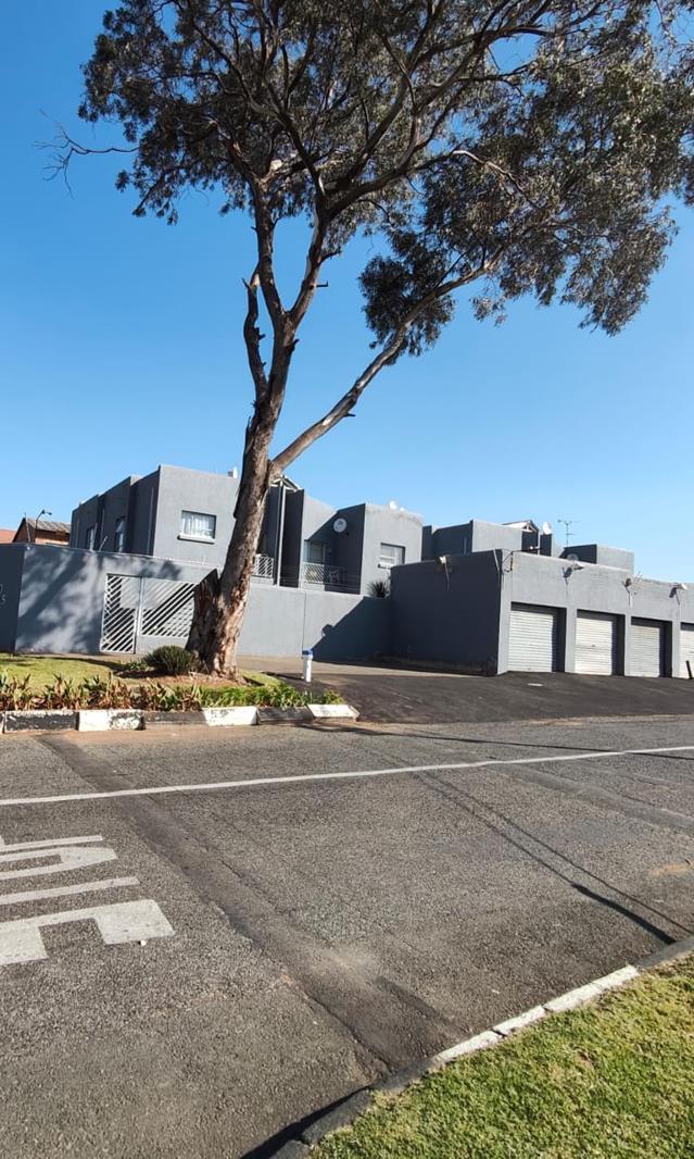 3 Bedroom Apartment in Roseacre