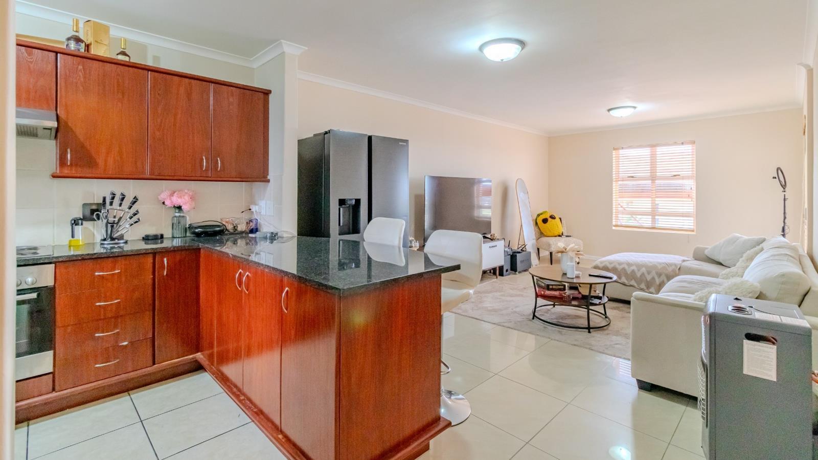 2 Bedroom Apartment in Century City