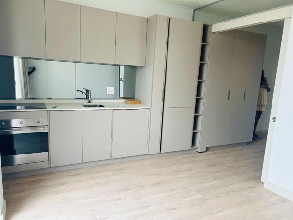 1 Bedroom Apartment in Rosebank