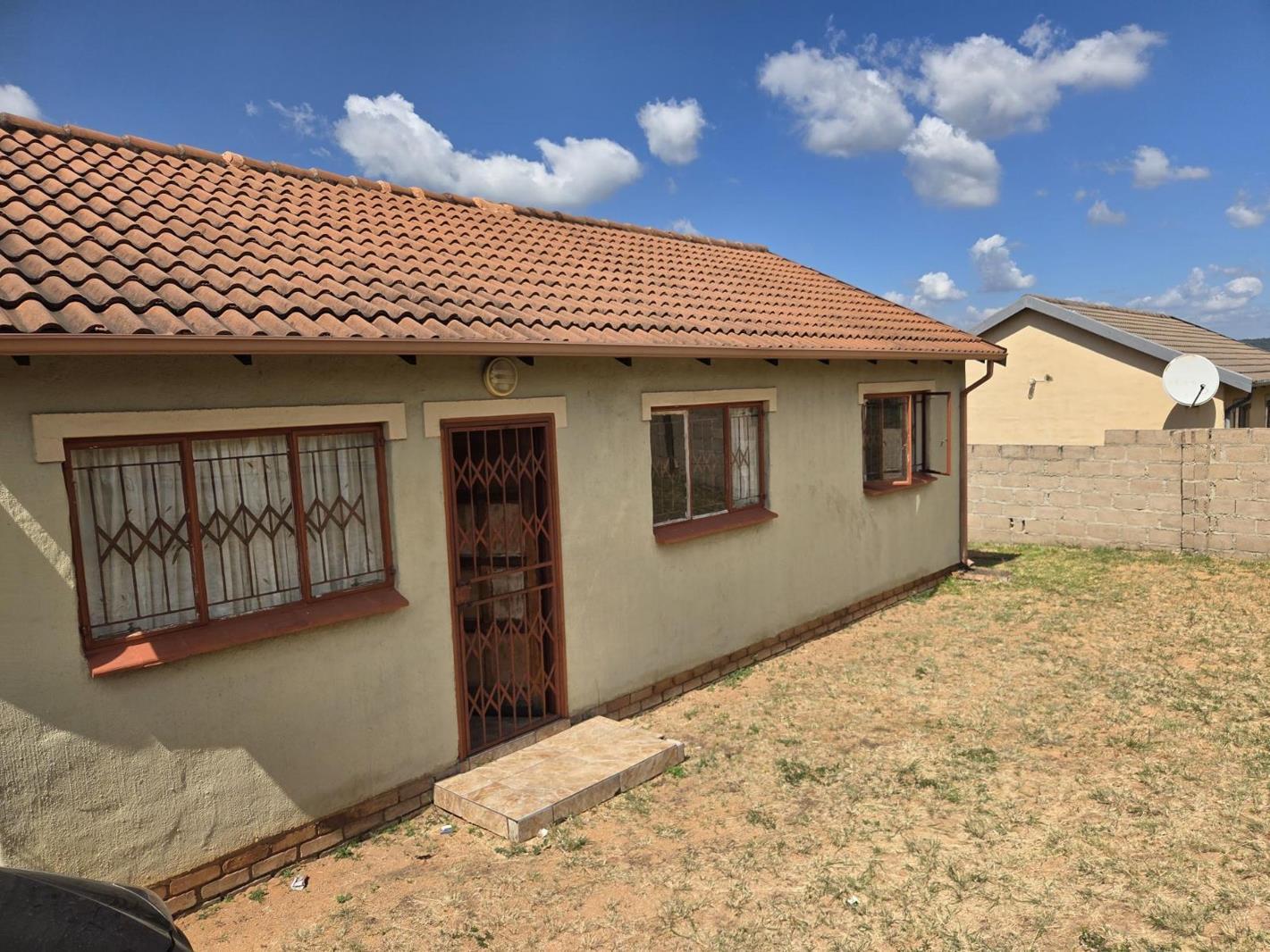 3 Bedroom House in Karino