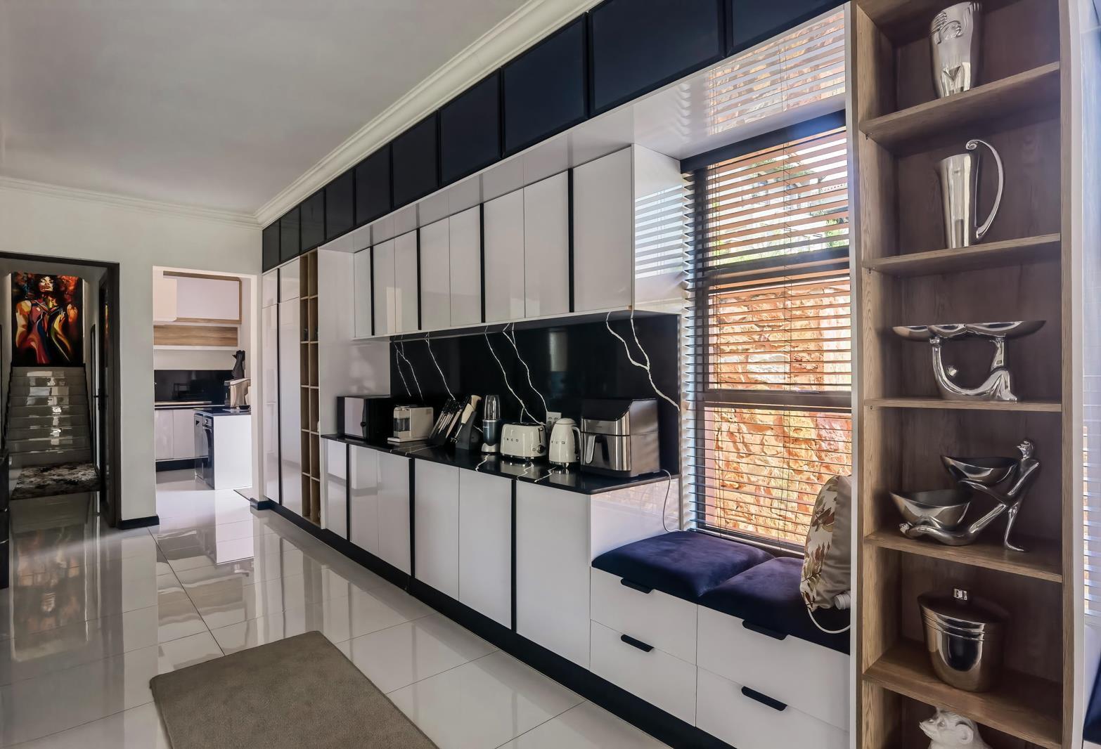 3 Bedroom House in Port D Afrique