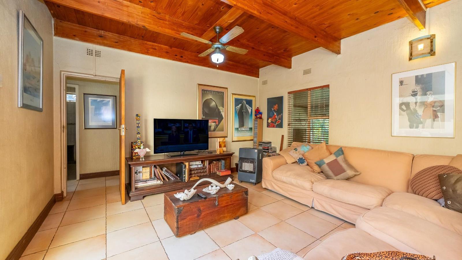 3 Bedroom House in Sundowner