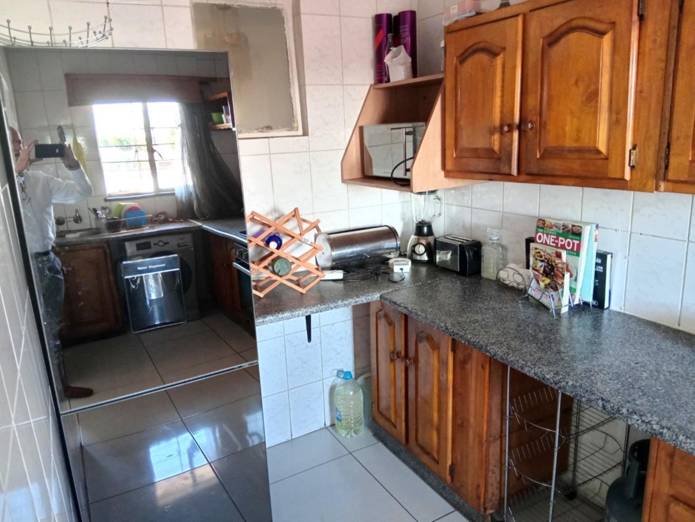 2 Bedroom Apartment in Primrose