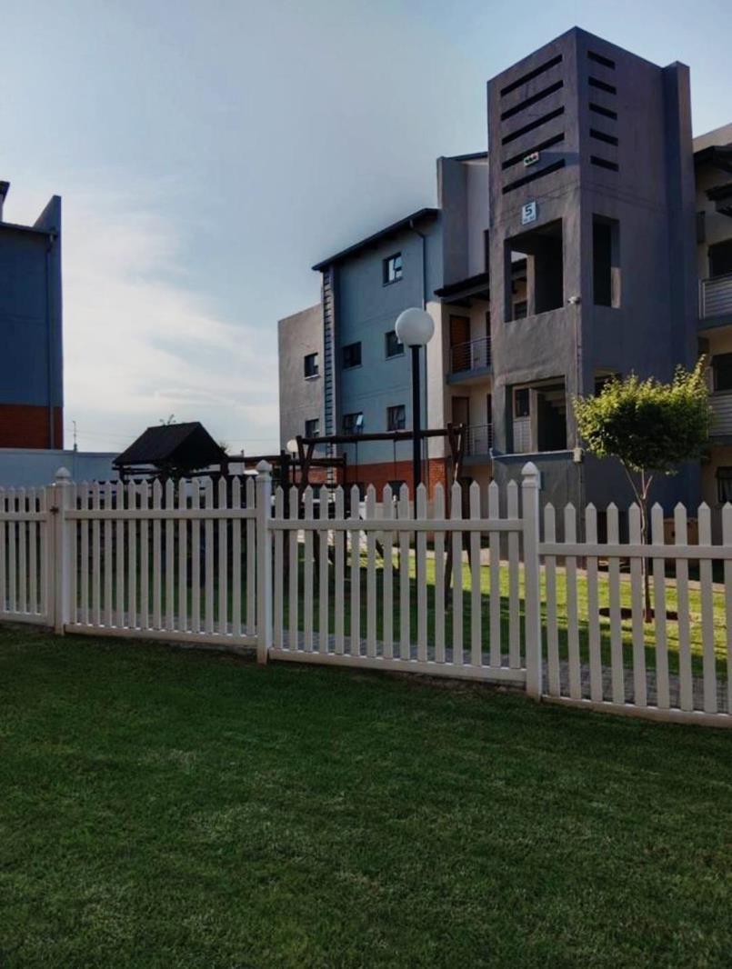 3 Bedroom Apartment in Sunningdale