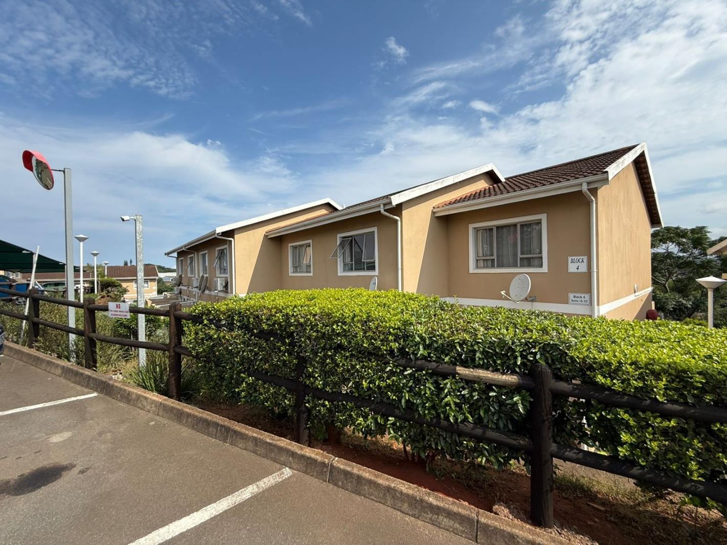 2 Bedroom Townhouse in Greenwood Park