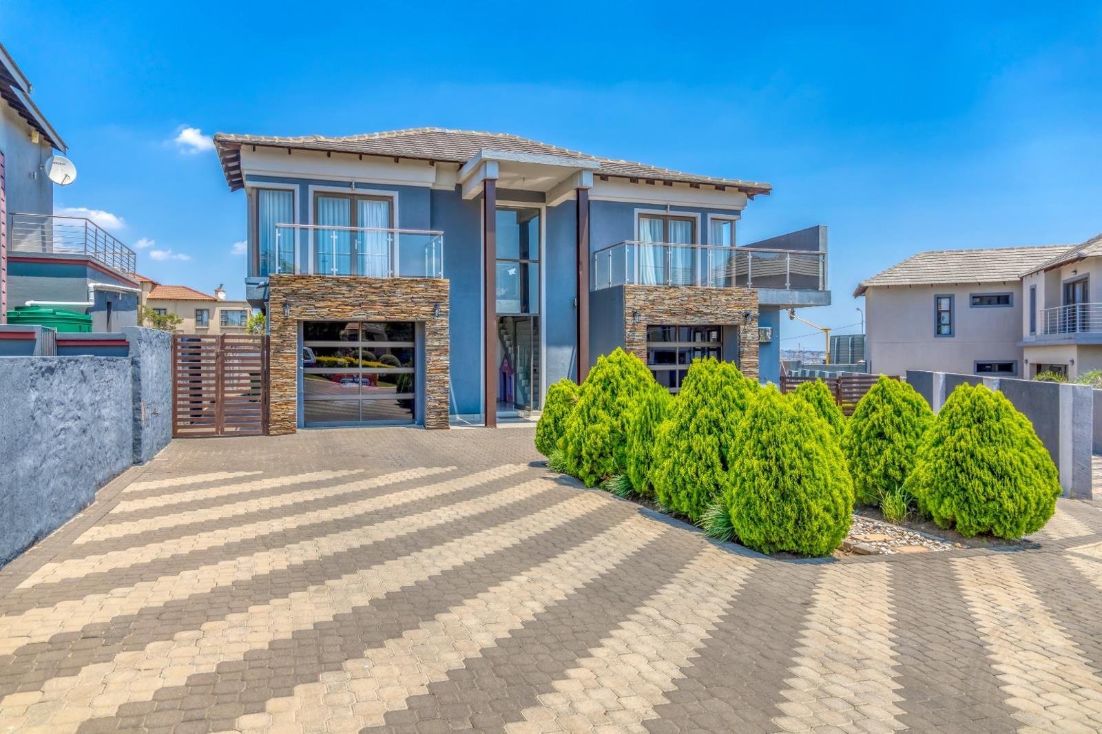 3 Bedroom House in Valleyview Estate