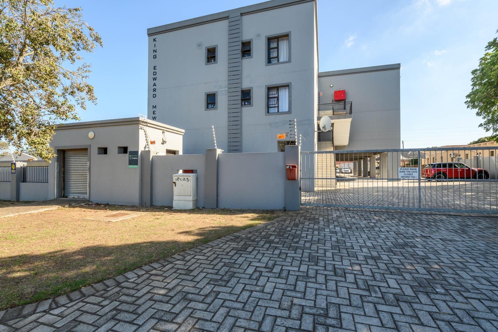 Studio apartment in Newton Park