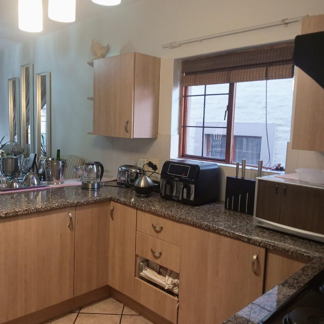 3 Bedroom Townhouse in Halfway Gardens