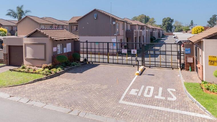 2 Bedroom Apartment in Brentwood Park