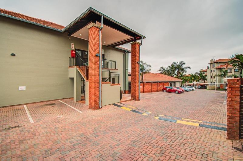 2 Bedroom Apartment in Bedfordview