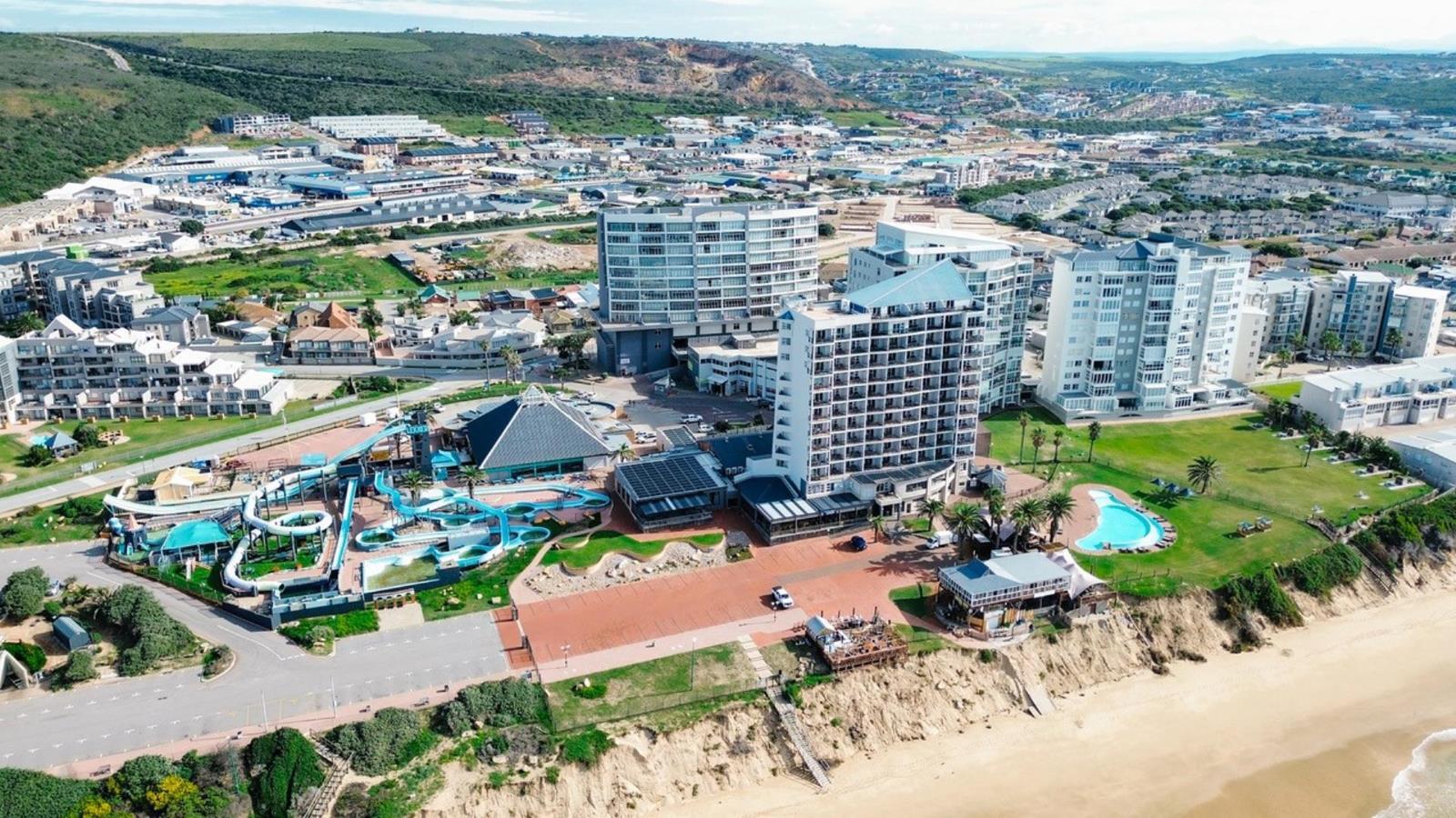 2 Bedroom Apartment in Diaz Beach