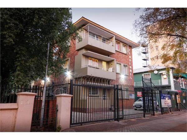 1.5 Bedroom Apartment in Pretoria Central