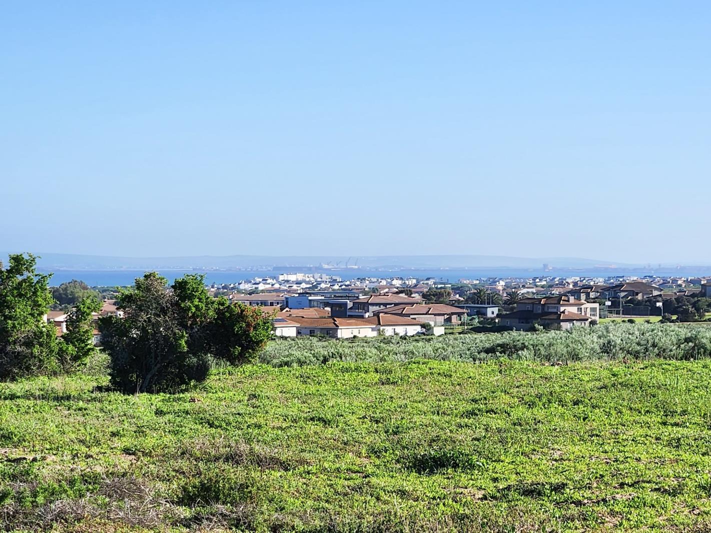 685 m² Land available in Langebaan Country Estate