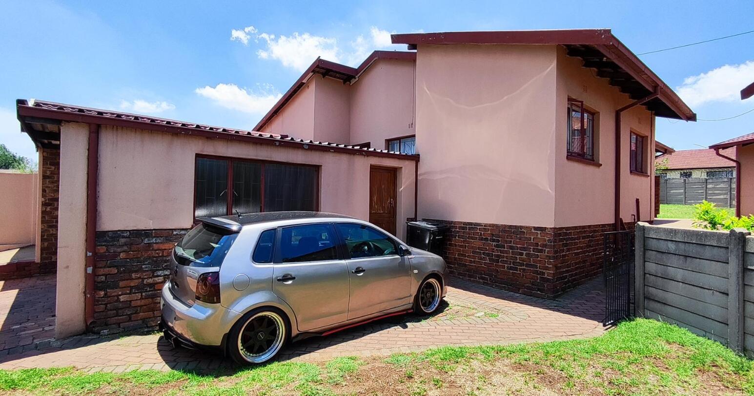 3 Bedroom House in Birch Acres