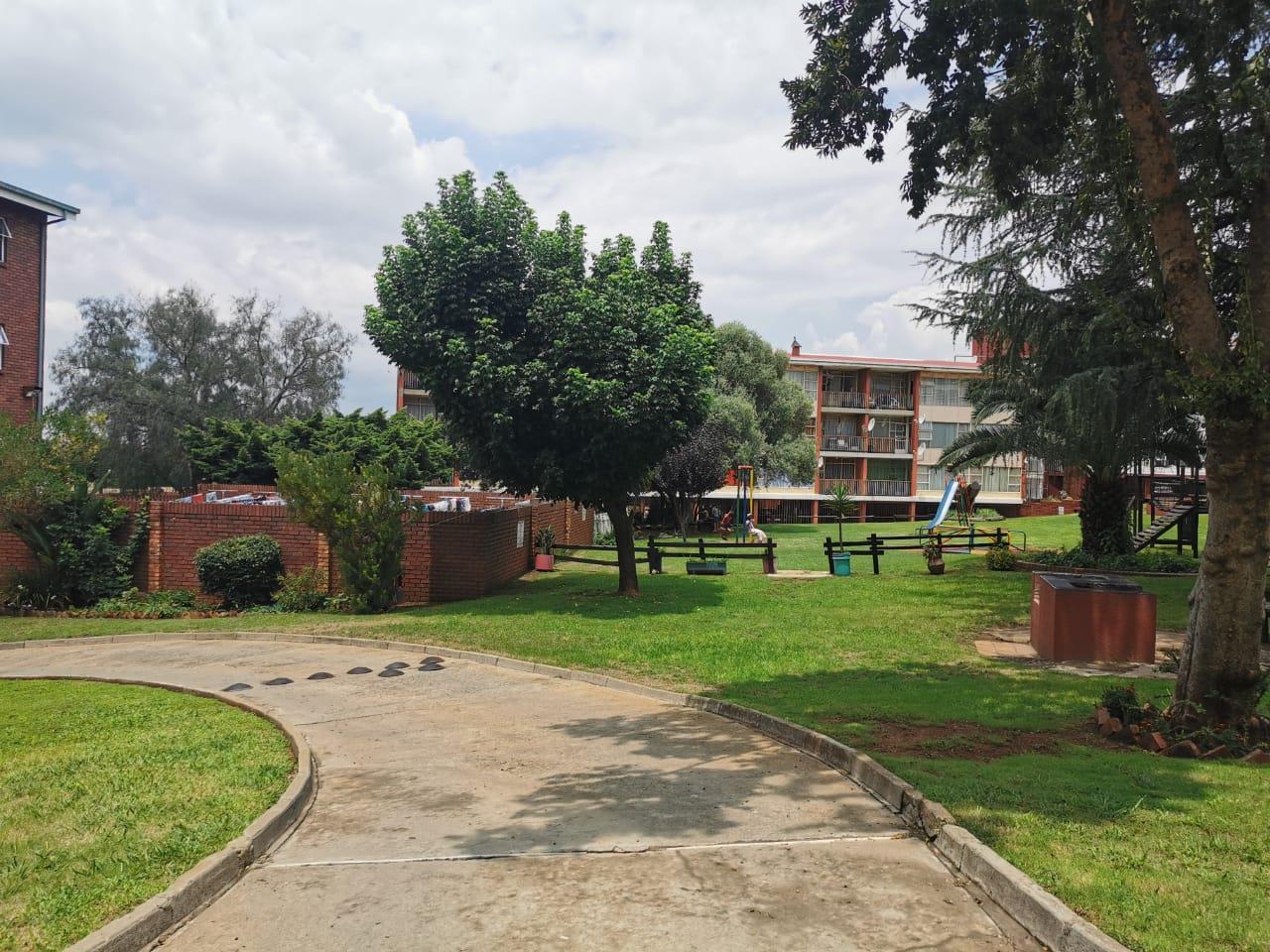 2.5 Bedroom Apartment in Dinwiddie