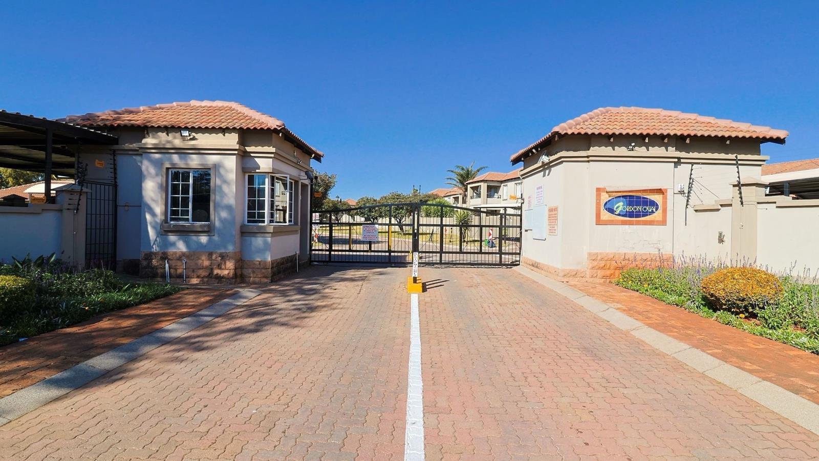 2 Bedroom Apartment in Bergbron