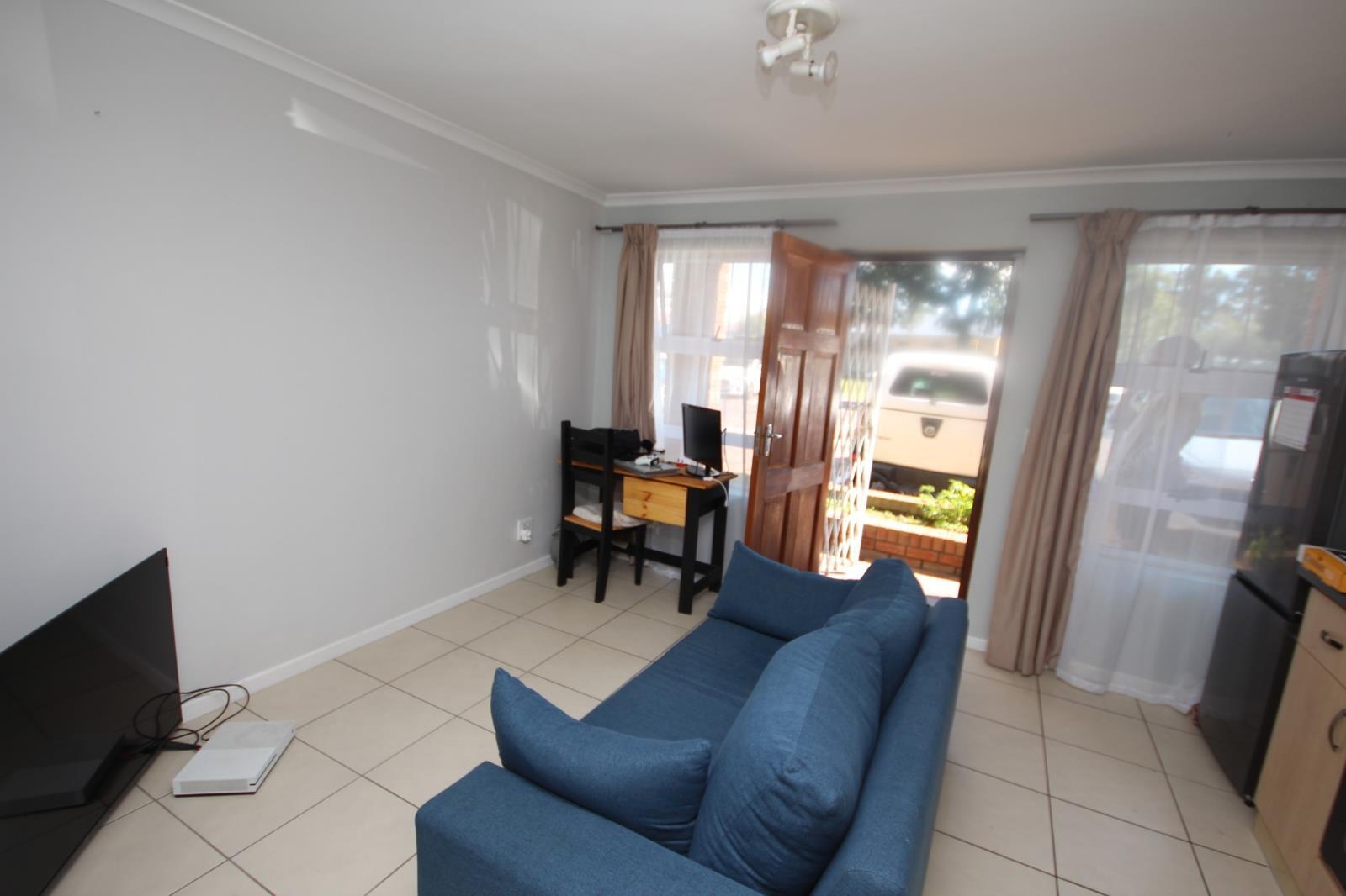 1 Bedroom Apartment in Bellville South
