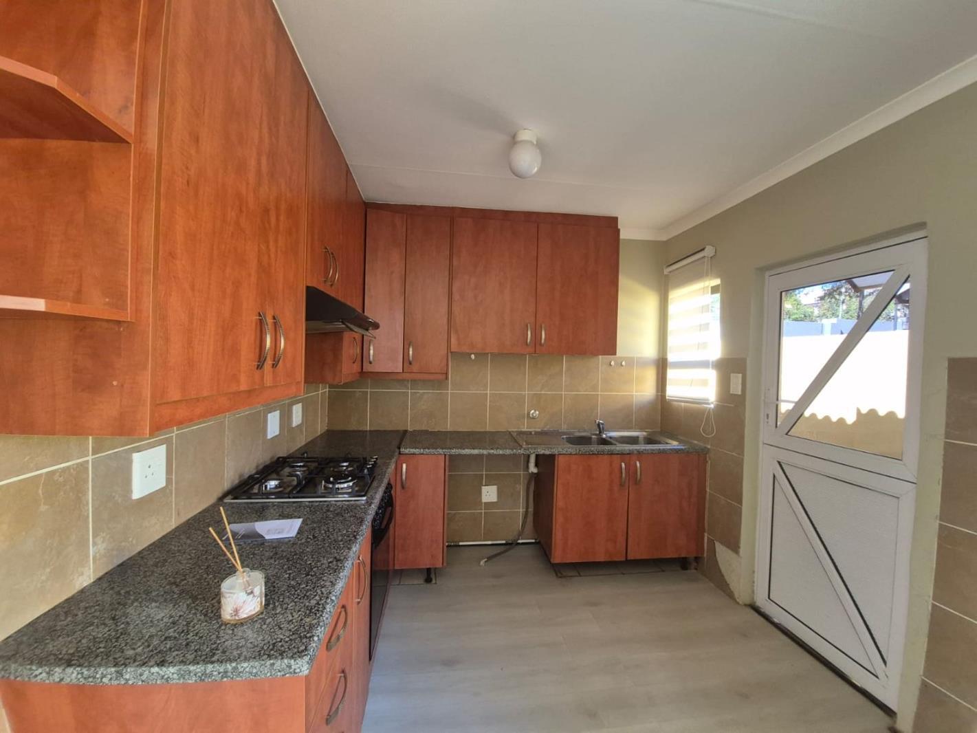 2 Bedroom House in Krugersdorp Central