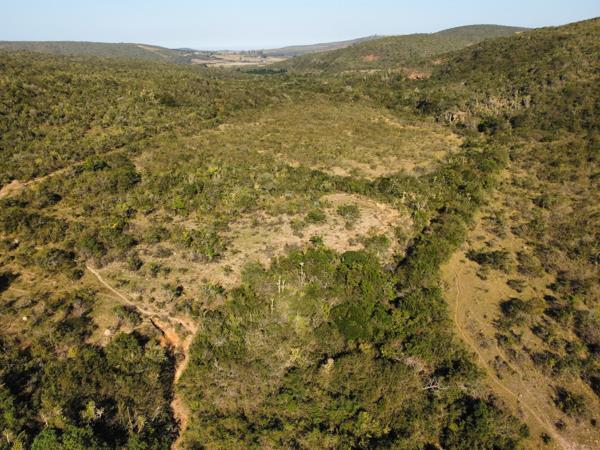 9.6 ha Land available in East London Outlying