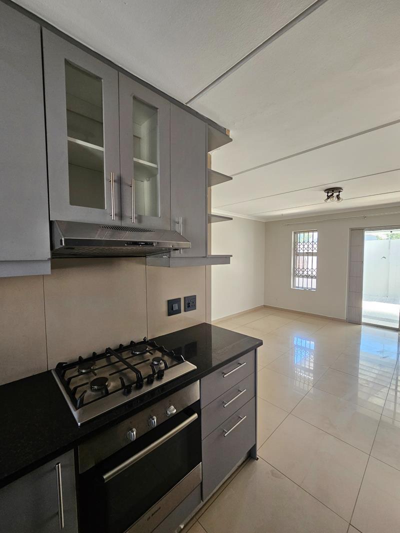 2 Bedroom Apartment in Parklands